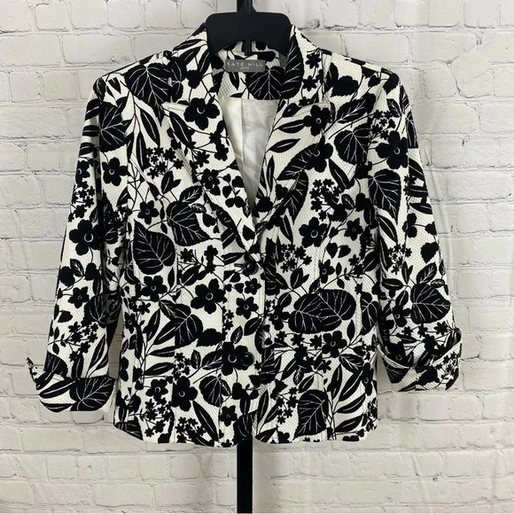Kate Hill Black and White Floral Blazer Size 8P - Picture 1 of 5